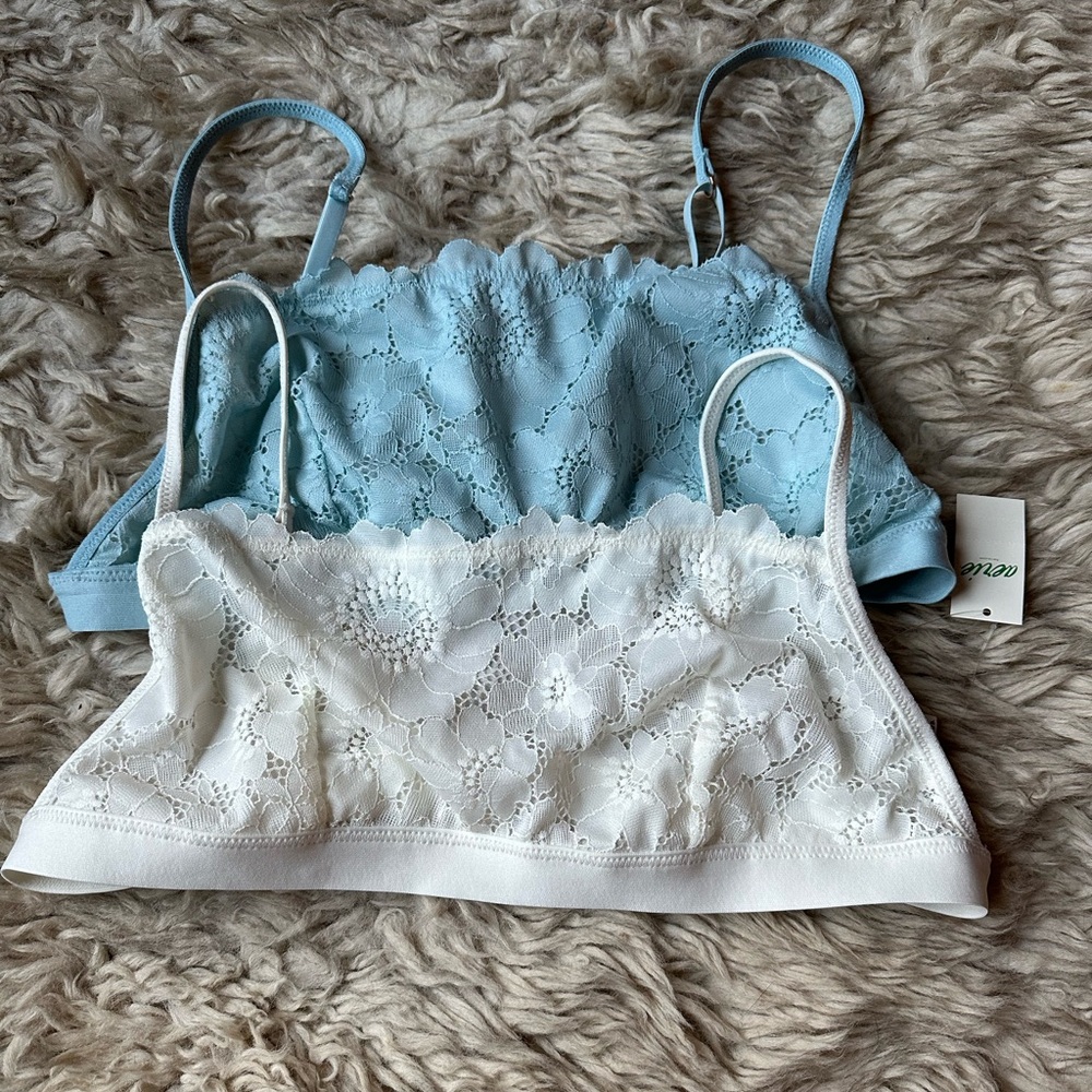Lace bandeau bralette